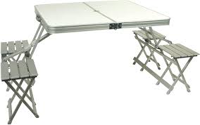 Table Valise Midland : Pratique et Élégante pour le Jardin