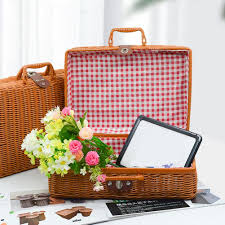 Panier de Pique-Nique Rétro en Rotin Rose